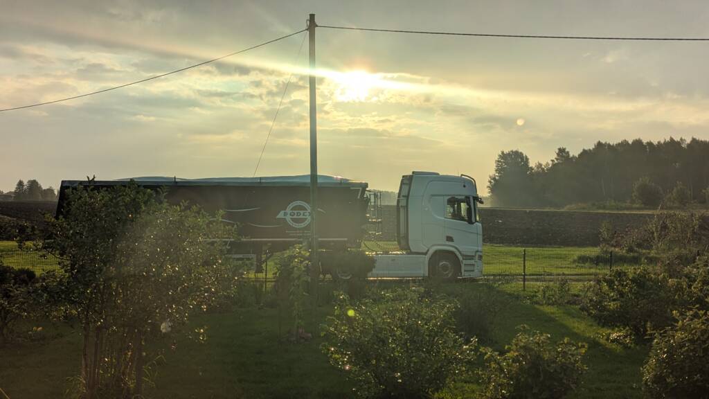 PXL_20250907_050209355